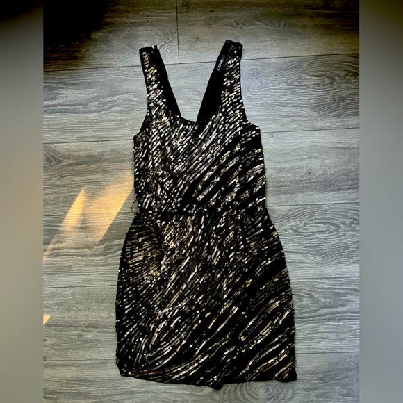 Express Black Gold Y2K Sequin Sleeveless Party Cocktail Finner Dress Size S - Picture 1 of 8